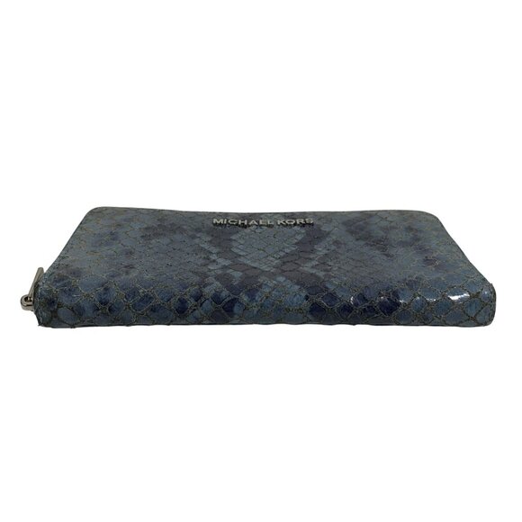 Michael Kors Bedford Denim Blue / Silver Python Leather Zip Around Wallet - Picture 2 of 12